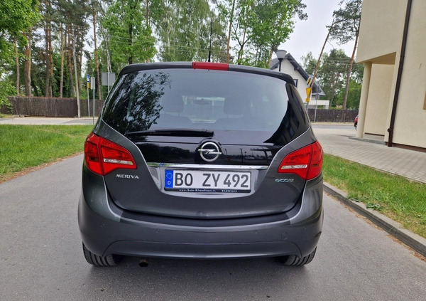 Opel Meriva cena 25500 przebieg: 162000, rok produkcji 2010 z Chocz małe 254